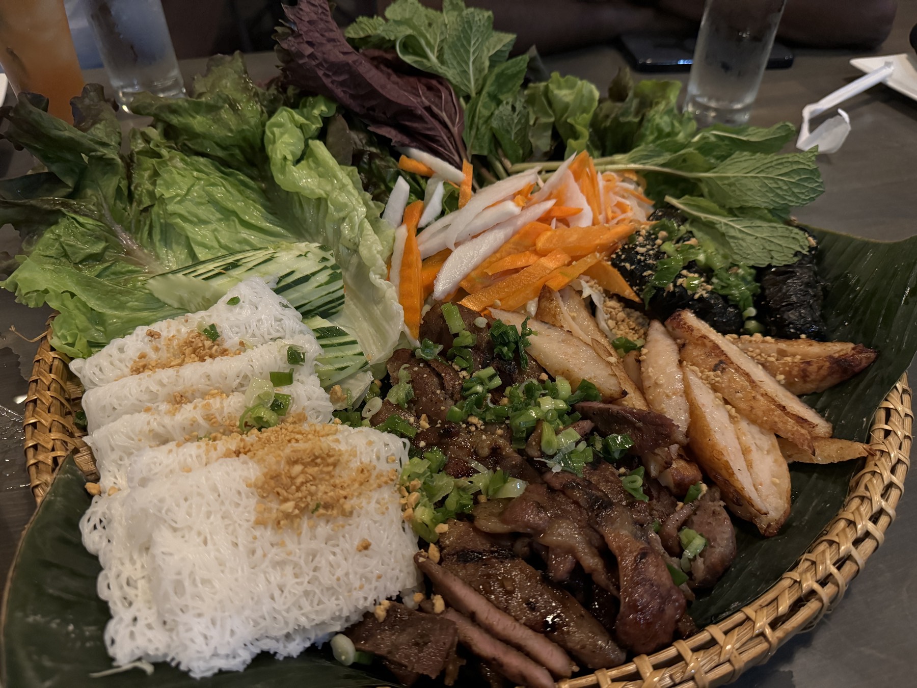 Hen Vietnamese Kitchen and Bar in Neptune Township, NJ