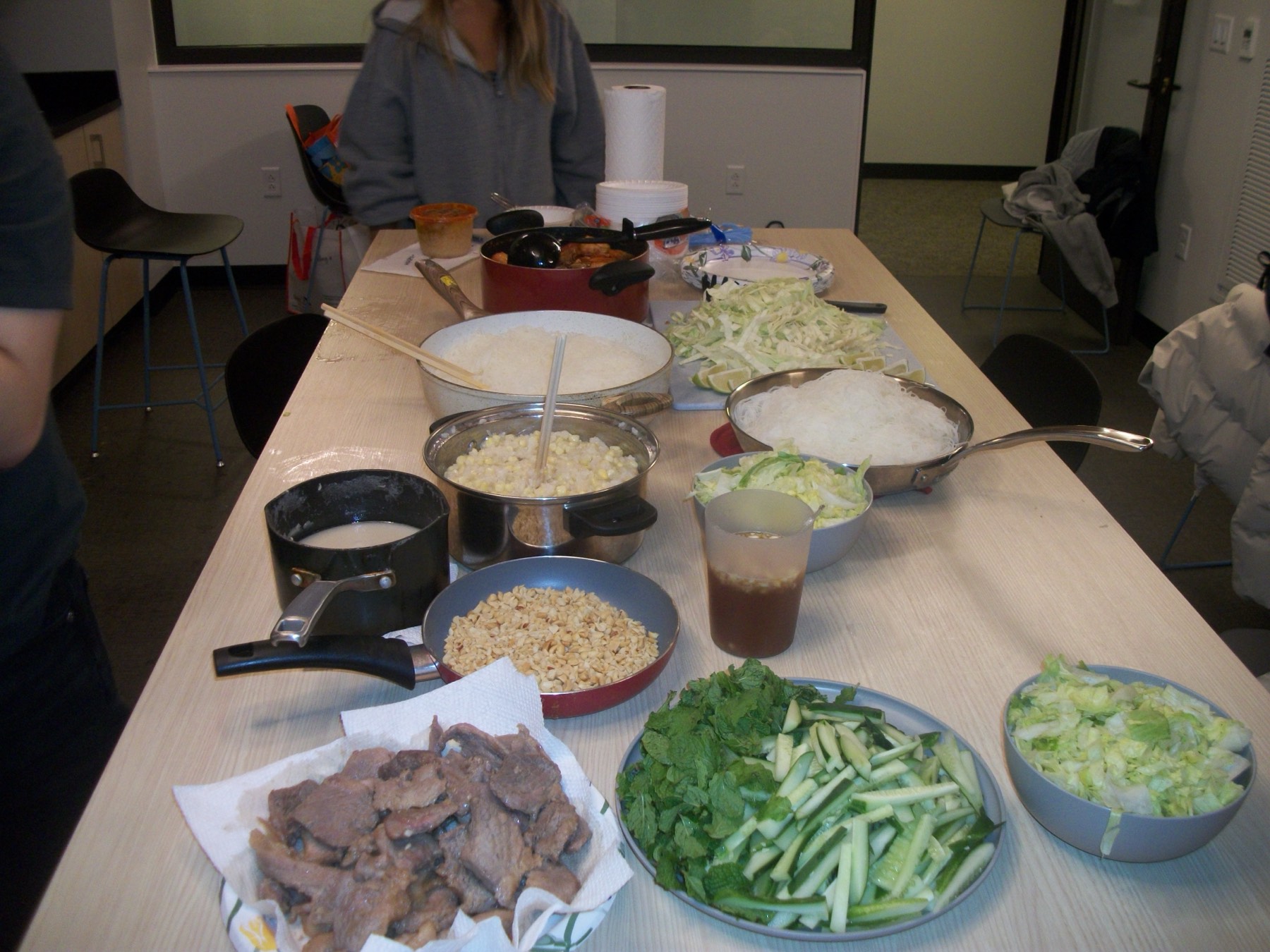 Cooking with my Vietnamese Student Association family